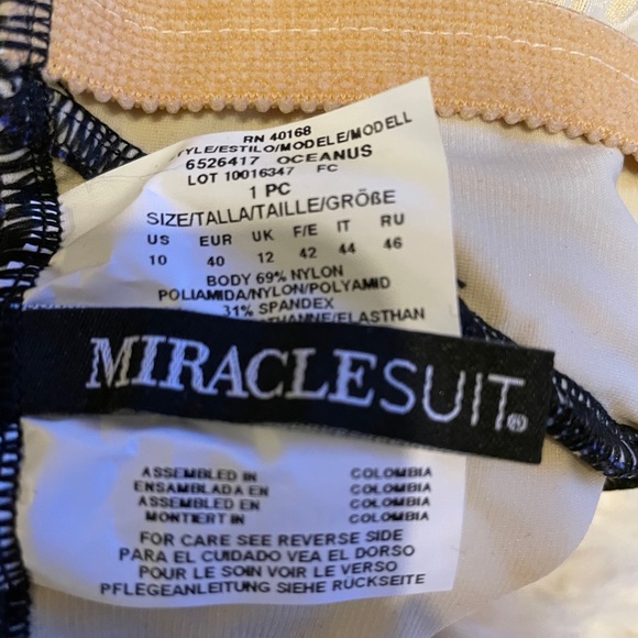 Miraclesuit Breakers Colorblock One-Piece Swimsuit - Picture 5 of 6